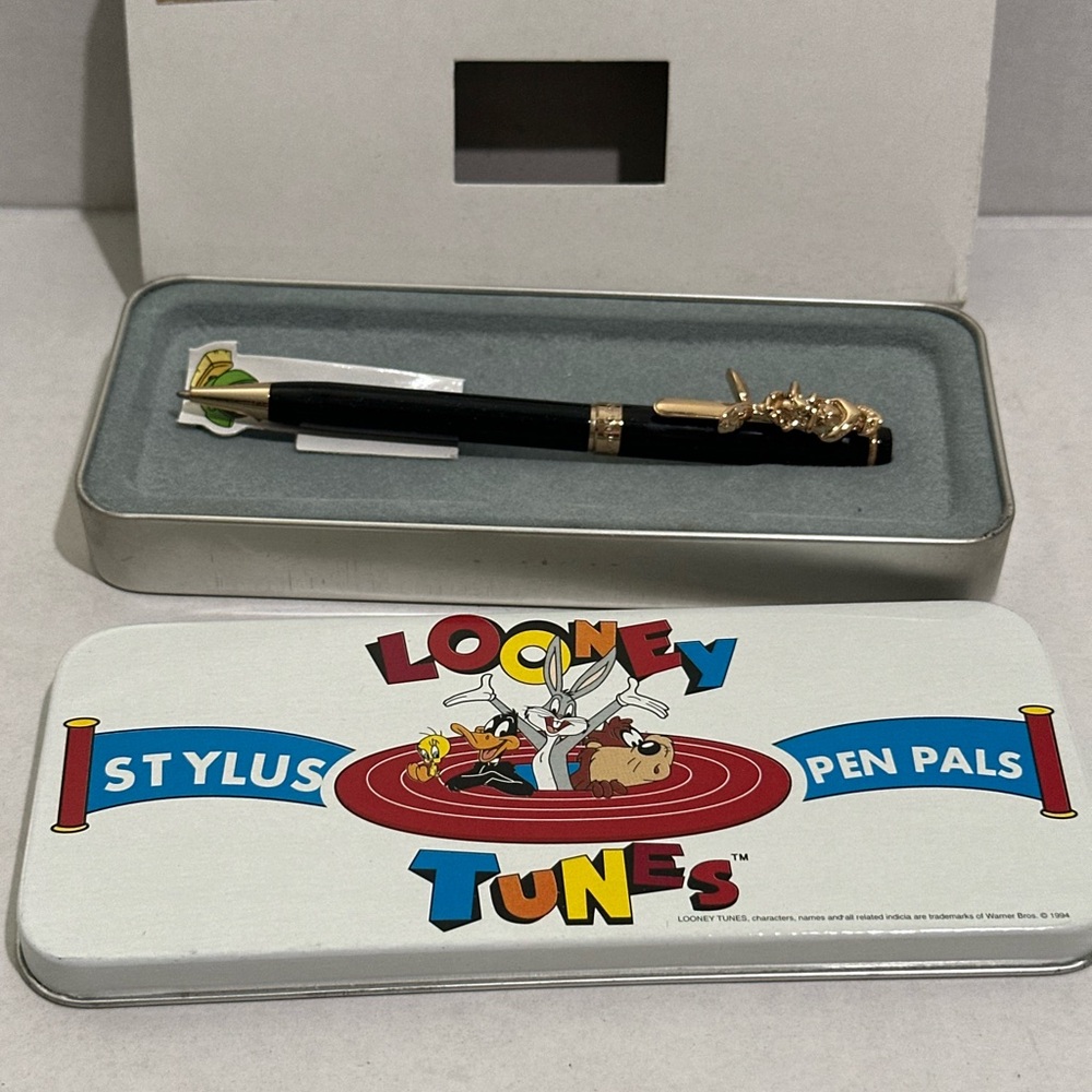 Warner Bros. Looney Tunes Black and Gold Stylus Pen